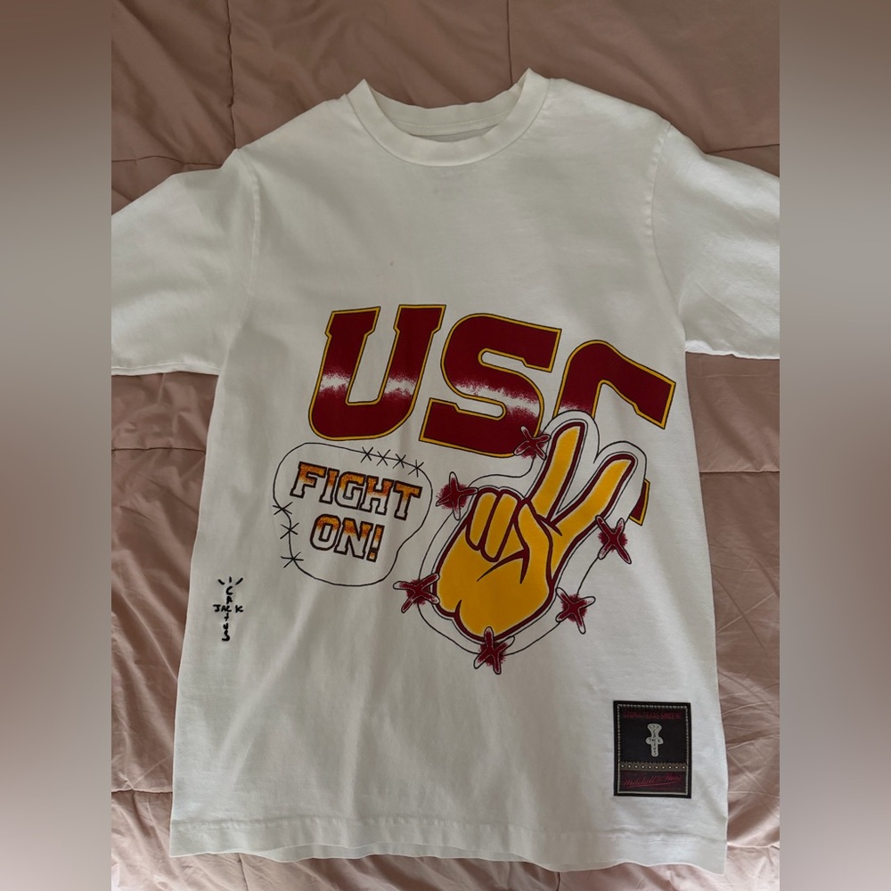 USC x Travis Scott collab T-Shirt in size small NEVER WORN